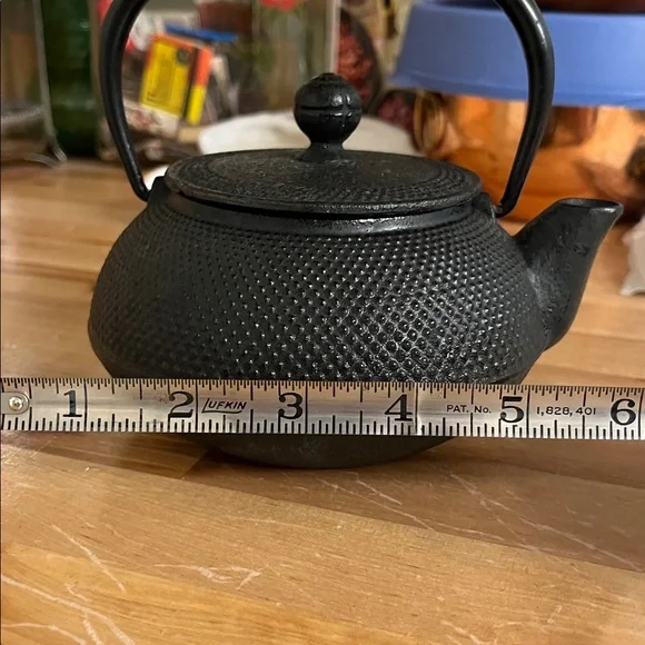 Vintage Japanese Cast Iron Teapot - Picture 8 of 9